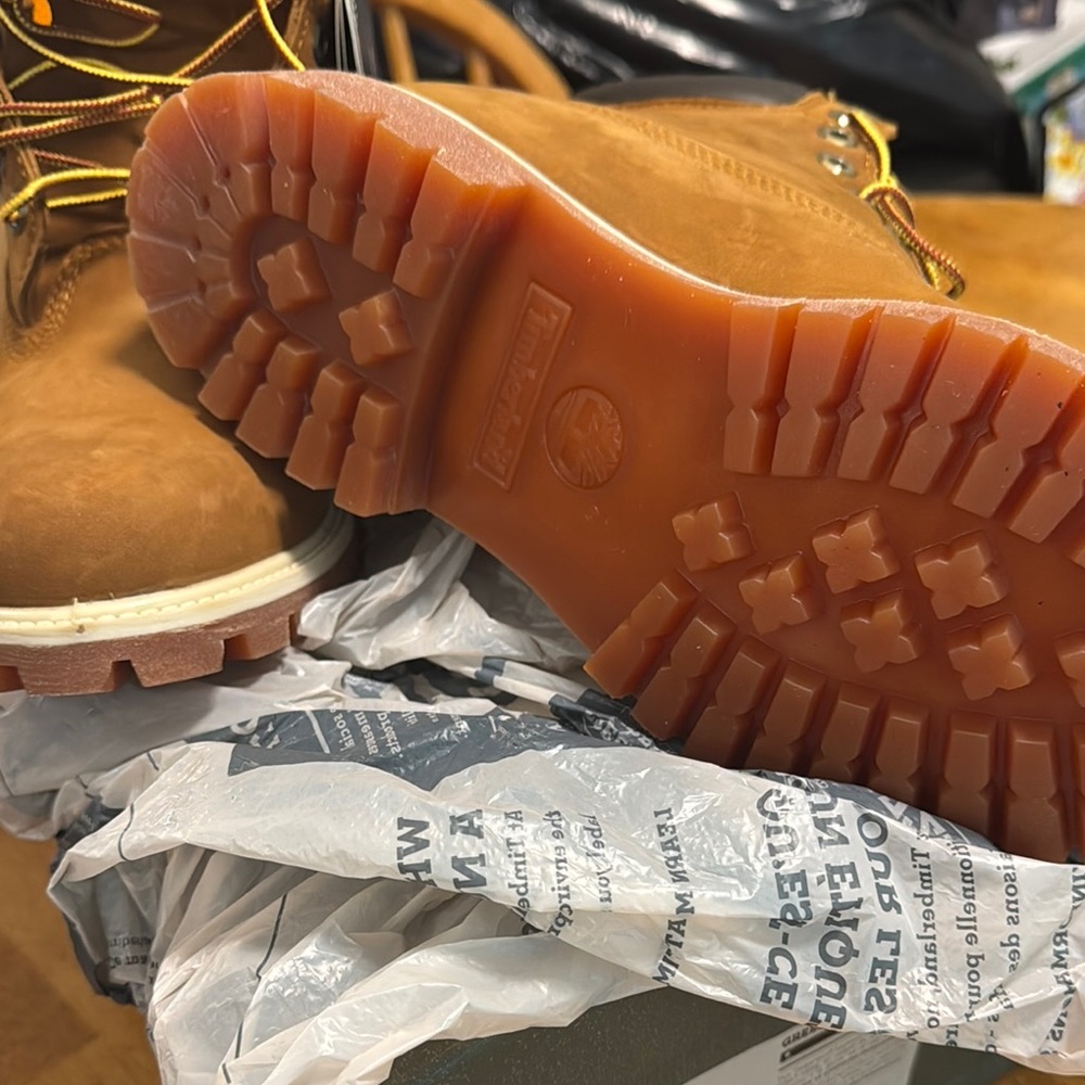 Timberland Tan Leather Ankle Boots - Picture 5 of 5